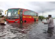 Banjir di Jalan Lintas Timur, Dinas PUPR Riau Siap Bantu Peralatan Untuk BPJN