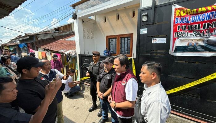 Kampung Dalam Dumai Diserbu Polisi, Rumah Bandar Narkoba Disegel