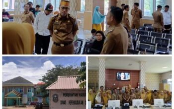 Bupati h Paris Yasir saat mendatangi dukcapil Jeneponto untuk melihat pelayanan dan komitmen terhadap dokumen keprndudukan