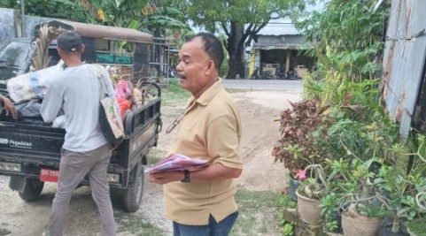 Peran dan tugas seorang RT di kota Kupang yang peduli dengan segala tugas dan tanggung jawabnya terhadap warga