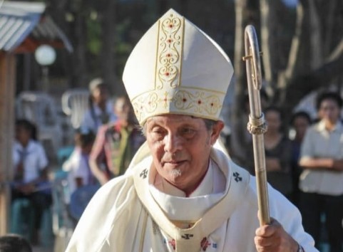 Uskup Emeritus Mgr. Petrus Turang saat menghadiri kegiatan pendidikan YAPENKAR di Kupang.