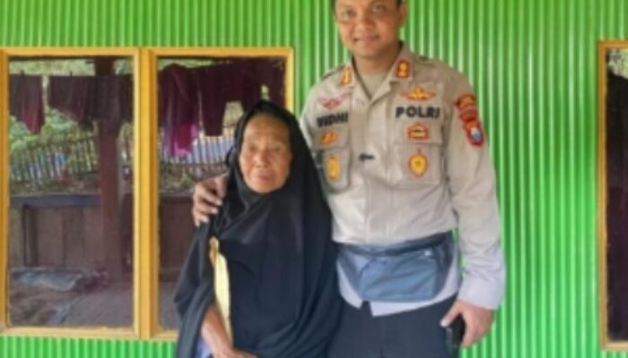 Qurban Bahagia dari Kapolres Jeneponto: Satu Sapi untuk Keluarga Stunting dan Miskin Ekstrem