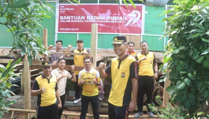 Waka Polres Wajo Tinjau Lokasi Bedah Rumah: Polisi Tak Sekadar Menjaga, Tapi Juga Mengabdi