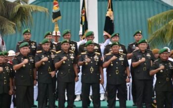 Sertijab enam perwira di kodan xiii untuk penyegaran organisasi dan regenerasi kepemimpinan TNI