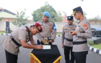 Proses tandatangan dan Sertijab pejabat polres Tangerang kota di mapolres