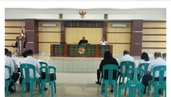 Wabup Sikka Tegur OPD dan Camat: PAD Seret, PBB dan Retribusi Sampah Jadi Sorotan!