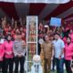 Penutup turnamen oleh Kapolres Soppeng dan memberikan pengarahan olahraga menjadi sarana silaturrahmi dan pembinaan generasi muda