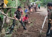 Luar Biasa! Personel Koramil 1423-05 Soppeng Gelar Karya Bhakti Bersihkan Saluran Air di Mariorilau