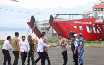 Polresta Banyuwangi Siagakan Personel dalam Kunker Wapres Gibran, Tinjau Langsung Penanganan Laka Laut KMP Tunu Pratama Jaya Screenshot_2025_0706_165827