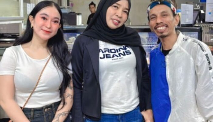 Meriah! DJ Langit Biru dan Oppa Ruacca Sukses Guncang Anniversary ke-4 Celebrity Parfum