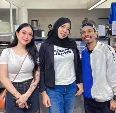 Meriah! DJ Langit Biru dan Oppa Ruacca Sukses Guncang Anniversary ke-4 Celebrity Parfum