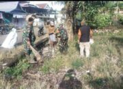 Cuaca Ekstrem Tak Menentu, Koramil Marioriawa dan Warga Limpomajang Gelar Karya Bakti Bersihkan Saluran Air