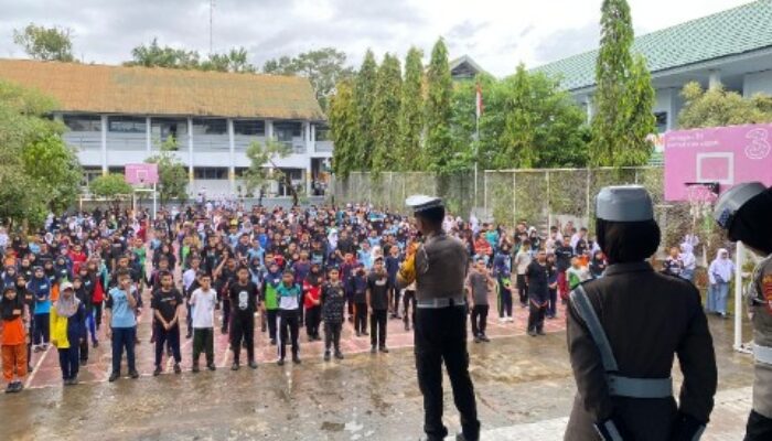 Polres Soppeng Gelar Police Goes to School di SMAN 1 Soppeng, Edukasi Tertib Lalu Lintas dan Sosialisasi Operasi Patuh Pallawa 2025