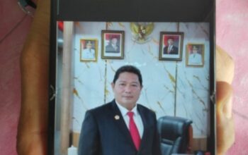 PAHMI Perjuangan Apresiasi Pelantikan Jimi Kumendong: Harapan Baru untuk Tata Kelola Sulut yang Akuntabel PAHMI Perjuangan Apresiasi Pelantikan Jimi Kumendong: Harapan Baru untuk Tata Kelola Sulut yang Akuntabel