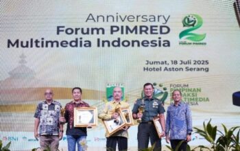 Panglima TNI Raih Penghargaan Pemimpin Visioner di Pimred Award 2025 Raih Penghargaan Pemimpin Visioner di Pimred Award 2025