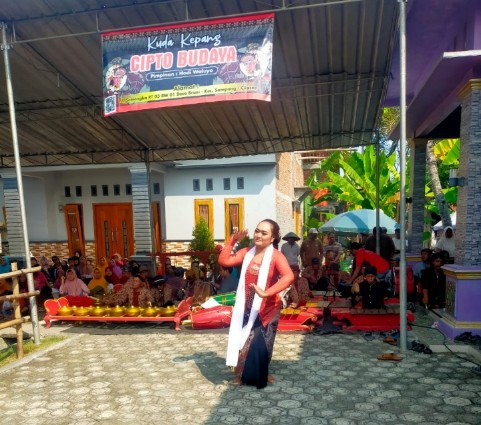 Budaya Meriahkan Penutupan Suran di Mrenek: Kuda Lumping Bangkit, Tradisi Jawa Dihidupkan Kembali