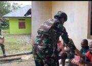 Satgas Yonif 642/Kps Berbagi Sembako di Jagiro, Wujud Kepedulian TNI untuk Warga Papua Barat
