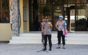 Kapolres Soppeng Tekankan Pelayanan Prima, Budaya Tertib Lalu Lintas, dan Semangat HUT RI ke-80 Kapolres Soppeng Pelayanan Prima, Budaya Tertib Lalu Lintas, dan Semangat HUT RI ke-80