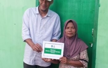 Haru di Tibona: Rumah Layak Huni untuk Puan Jami, Bantuan BAZNAS Bulukumba yang Menyentuh Hati Rumah Layak Huni untuk Puan Jami, Bantuan BAZNAS Bulukumba yang Menyentuh Hati