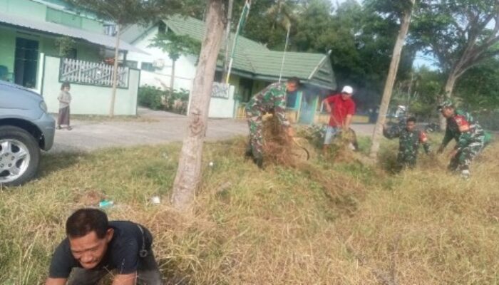TNI dan Warga Bersinergi Jaga Lingkungan: Karya Bakti di Dusun Dareajue, Soppeng, Jadi Simbol Kepedulian Bersama