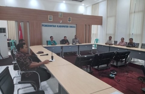 Bupati Sikka Launching Website Pesta Rakyat HUT RI ke-80
