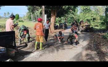 TNI dan Warga Citta Kompak Gotong Royong, Perbaiki Saluran Air dan Jalan Rusak