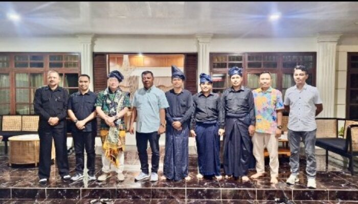 Kagum Budaya Kajang, Presiden IDN Los Angeles Janji Bawa Bulukumba ke Panggung Dunia