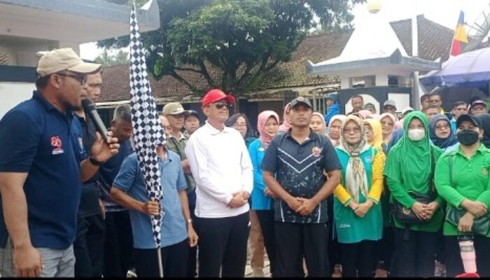 Gebyar Jalan Santai di Dayeuhluhur Cilacap Semarakkan HUT RI ke-80