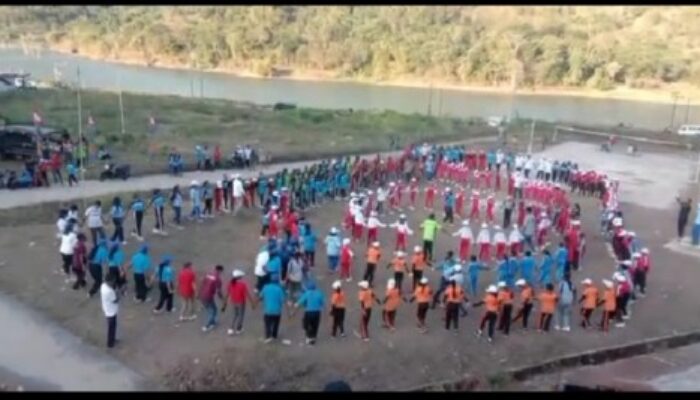 Sepuluh Sekolah Dasar di Waiblama Ikut Lomba Gerak Jalan, Semarakkan HUT ke-80 RI