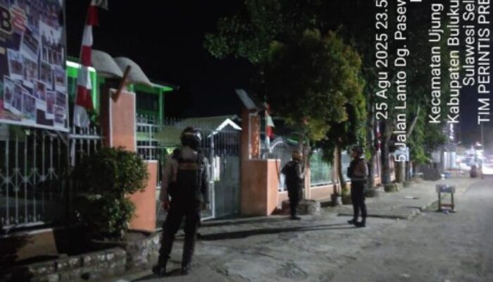 Cegah Aksi Pencurian, Tim Patroli Presisi Polres Bulukumba Sambangi Masjid dan Sekolah