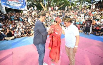 Peresean di Lombok: Wamen Viva Yoga Terkesima, Kesatria Sasak Ajarkan Keberanian dan Sportivitas Screenshot_2025_0829_141934