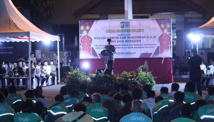 Polda Sulsel Gelar Maulid Nabi dan Doa Bersama Ojol serta Tokoh Masyarakat: Jaga Sulsel Aman dan Kondusif