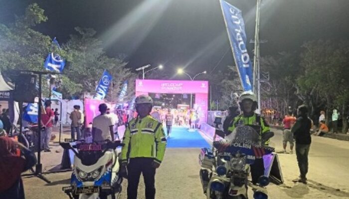Puluhan Personel Polres Bulukumba Amankan Event Bulukumba Night Run 2025