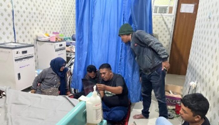 Kepedulian Jelang Pelantikan, Ketua IWO Soppeng Jenguk Keluarga Calon Penasehat di RSUD Latemmamala