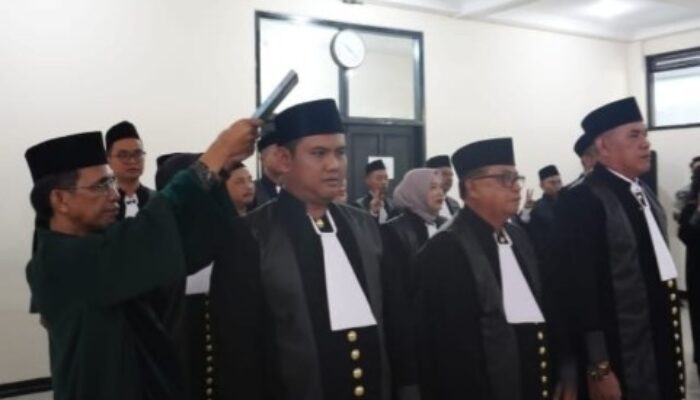 Burhanudin Abdullah, SH Resmi Menjadi Advokat: Siap Bela Keadilan untuk Semua