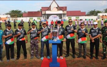 Kapolres Ketapang Hadiri Pembukaan Turnamen Sepak Bola Piala Bupati Ketapang 2025, Dorong Semangat Sportivitas dan Prestasi Daerah Screenshot_2025_1102_202937