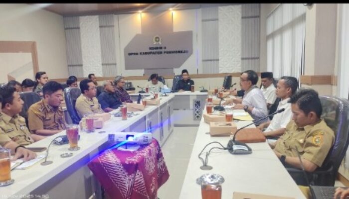 Komisi II DPRD Purworejo Terima Audiensi Aliansi Masyarakat Peduli Lingkungan, Bahas Penertiban Tambang Ilegal di Ngombol dan Grabag