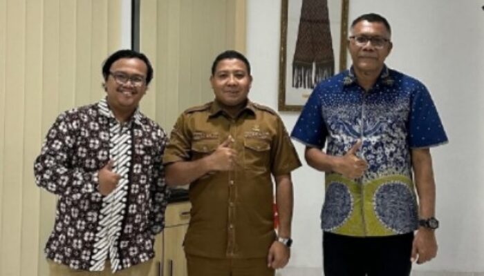 Bupati dan Wabup Sikka Terima Dokter UGM, Tegaskan Komitmen Atasi Persoalan Kesehatan Daerah