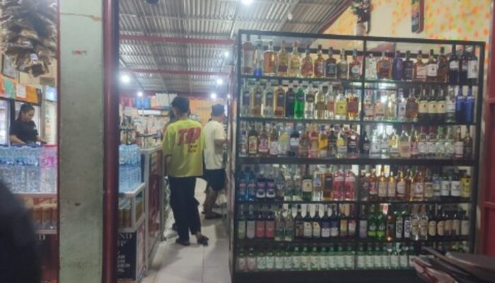 Dugaan Peredaran Minuman dan Obat Tanpa Izin di Kawasan Bahu, Manado