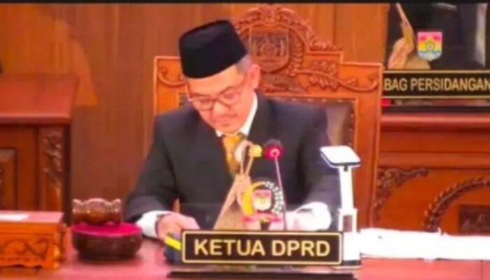 Ketua DPRD Kota Lubuk Linggau Pimpin Langsung Rapat Perdana di Tahun 2025