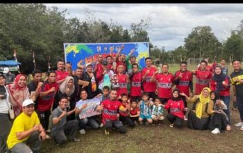 H. Abdul Hamid Anggota DPD RI dan H. Asmadi Anggota DPRD Pelalawan Saksikan Final Berlumpur: Gapul FC Juara APDESI Cup U-40 Bunut Screenshot_2025_1229_120739