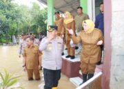 Banjir Rendam Permukiman di Tigaraksa Tangerang, Kapolresta Turun Langsung: Warga Diminta Tetap Waspada