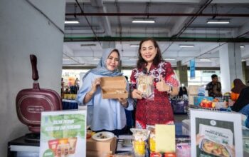 Sate tuna Citra Handicraft dipamerkan di bazar produk kelautan dan perikanan KKP Jakarta