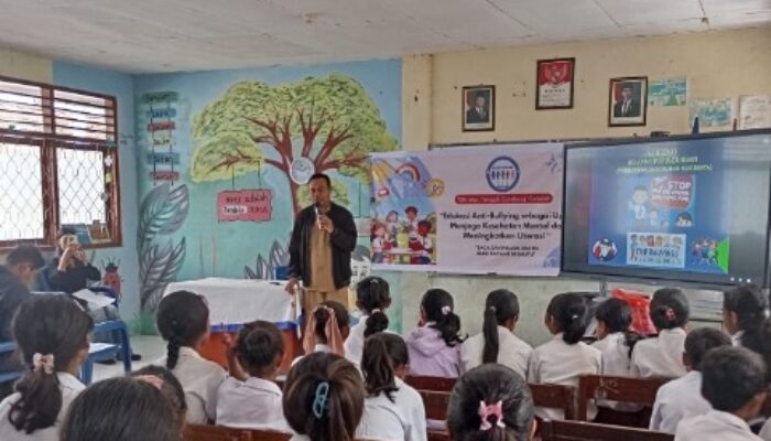 Putus Rantai Perundungan di Maumere: Seksi Pendidikan DPP Misir Bekali Siswa SDK IV Literasi Anti-Bullying, Seberapa Efektif Dampaknya?