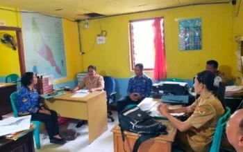 Sikka Perkuat Literasi Desa Lewat Perpustakaan: Siapkah Ribang Tembus Penilaian Nasional 2026? Disarpus Sikka monitoring perpustakaan desa Ribang Kecamatan Koting Kabupaten Sikka NTT