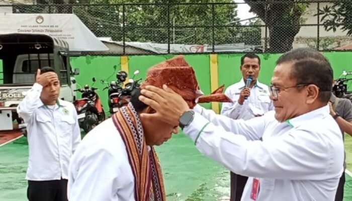 Diiringi Natoni dan Tarian, Kemenag TTU Sambut Kunker Kakanwil NTT
