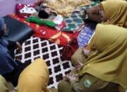 Di Tengah Tantangan Pelayanan Publik, Lurah Karanganyar Subang Jenguk Ketua RW yang Sakit: Negara Hadir atau Sekadar Seremonial?