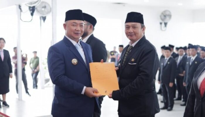 Lantik 163 Pejabat, Bupati Ketapang Tegaskan Jabatan Tak Bisa Dipesan, Publik Diminta Awasi Integritas Birokrasi