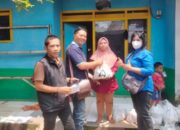 Jurnalis Turun ke Akar Rumput di Jember, KJJT Bagikan Sembako ke Lansia dan Yatim — Apakah Solidaritas Sosial Masih Hidup di Tengah Tekanan Ekonomi?