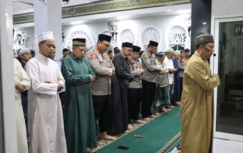 Komitmen Jaga Keamanan Ramadhan, Polres Langkat Gelar Safari Tarawih di Brandan